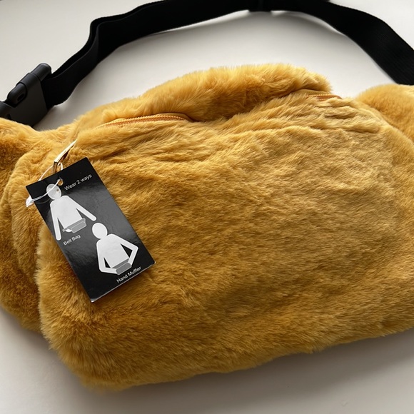 Faux Fur Belt Bag Fanny Pack - Picture 3 of 8